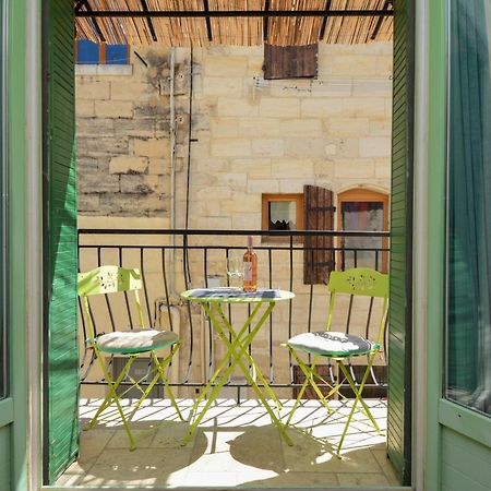 Maison Le Petit Balcon Beaucaire Beaucaire  Esterno foto