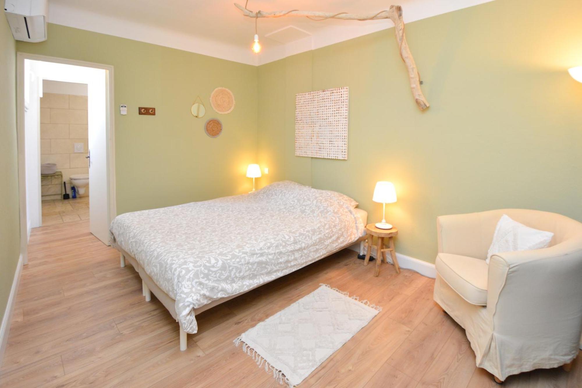 Maison Le Petit Balcon Beaucaire Beaucaire  Esterno foto